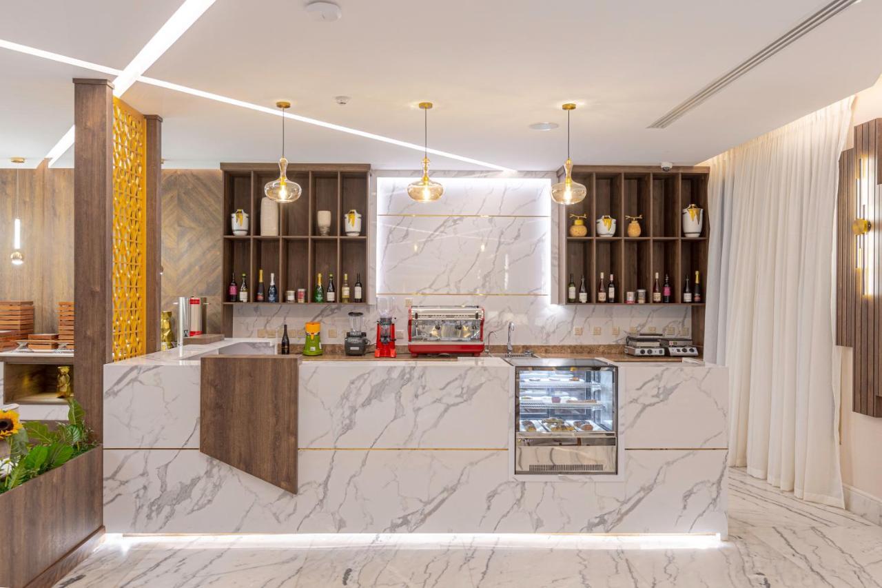 Seven Gardens Hotel Эр-Рияд Экстерьер фото
